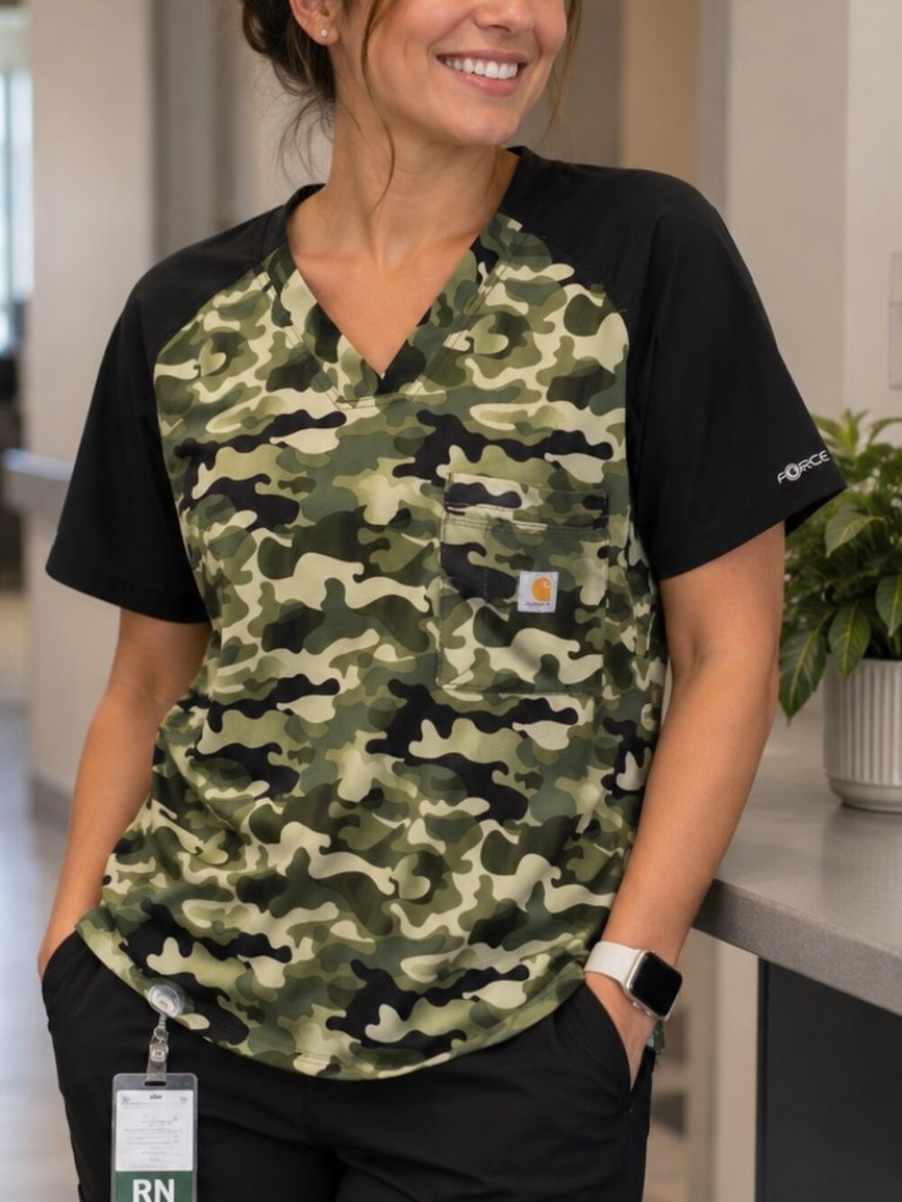 Carhartt Force Scrub Top L Camo V-Neck Utility Pocket